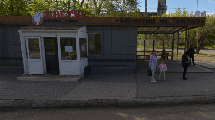 N022bus Библиотека Толстого (из центра)