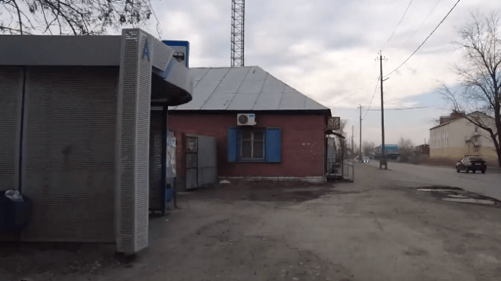 N041bus Комиссаров (из центра)