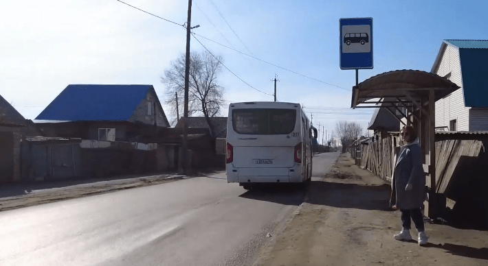 N083bus Чкалова (Комиссаров)